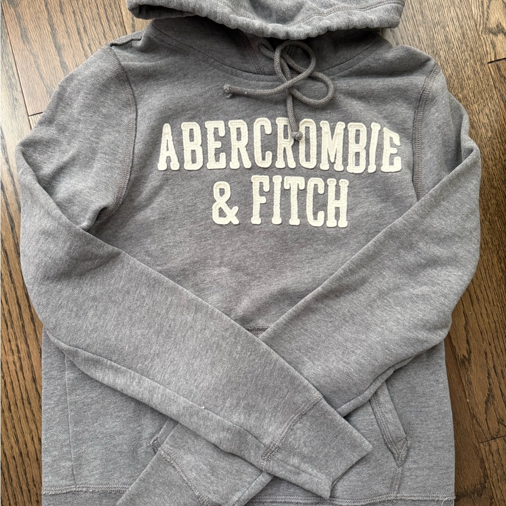 Abercrombie & Fitch Old School Sweatshirt